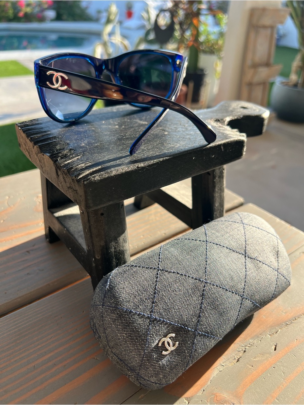 CHANEL Blue Gradient Cat-Eye Sunglasses with Gold CC Temples Style 5182 Vintage